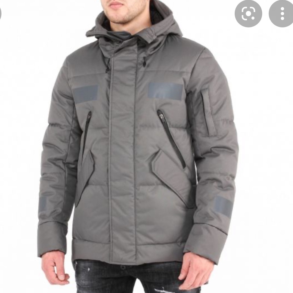 NWT Krakatau Men’s Grey Short Down Jacket size Medium
